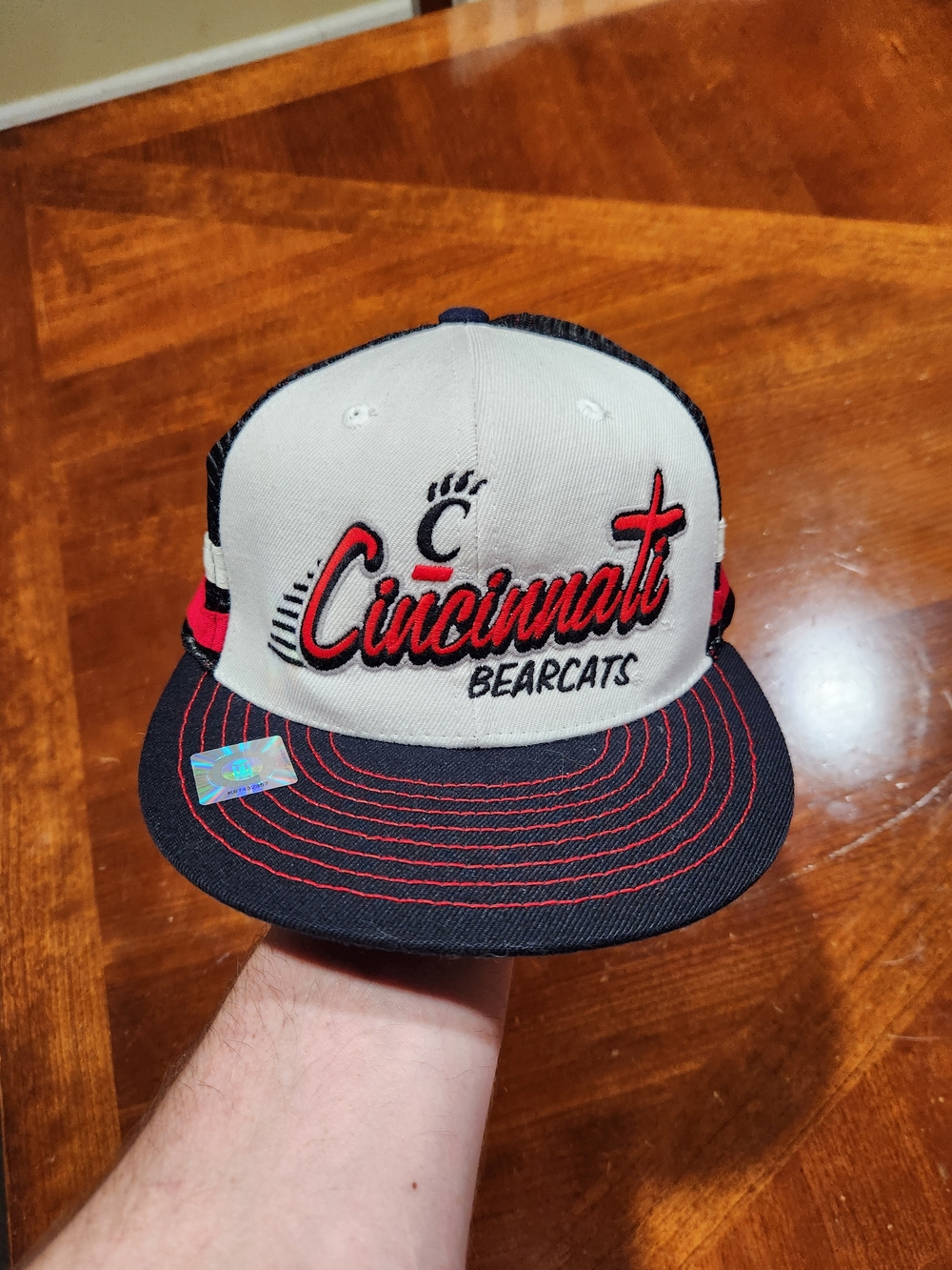 Top of the World Cincinnati Bearcats Two-Tone Snapback Hat - White, Black & Red